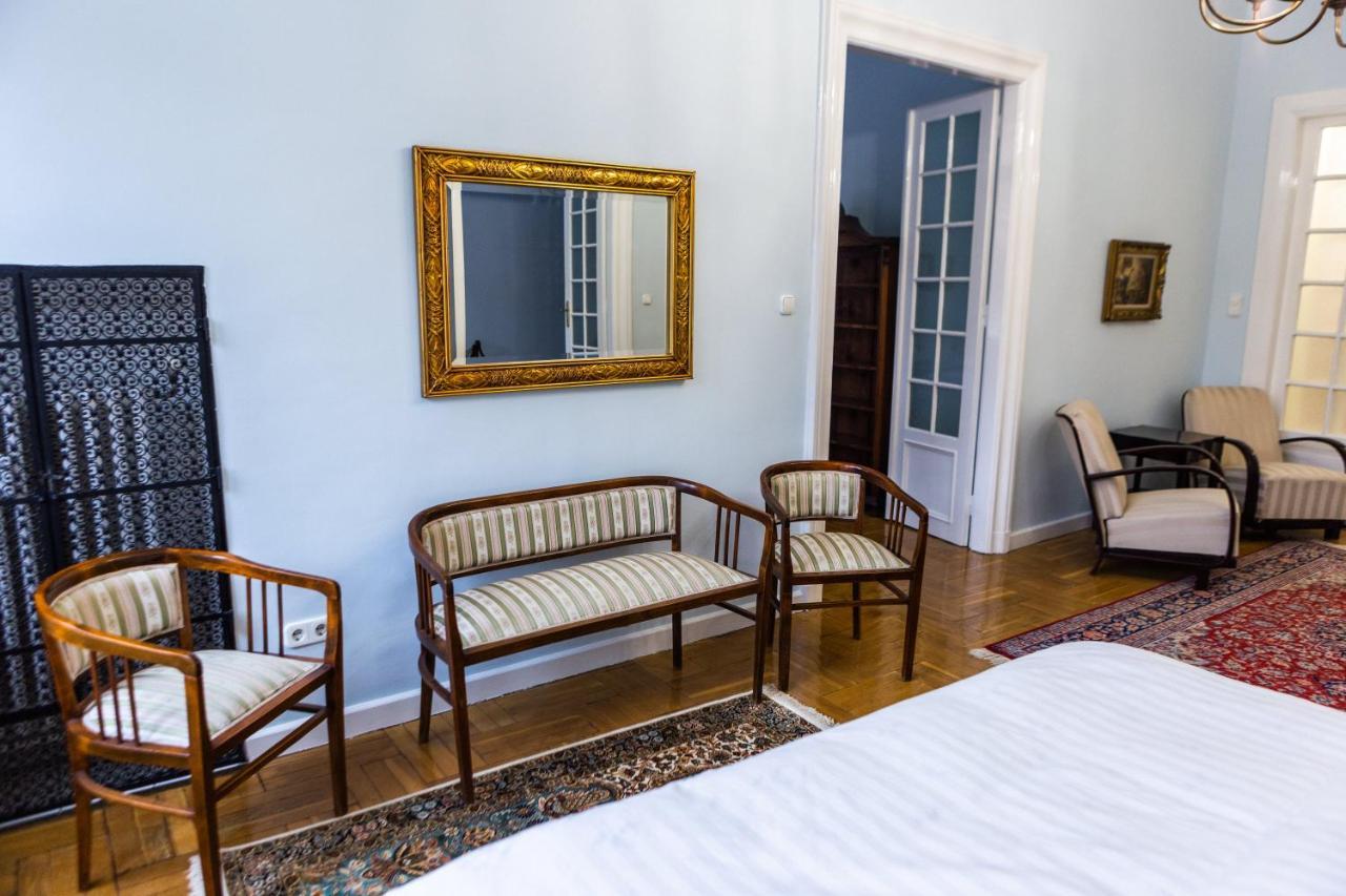 Luxury Downtown 3 Bedroom Apartment By Synagoge With Beautiful View Budapest Bagian luar foto
