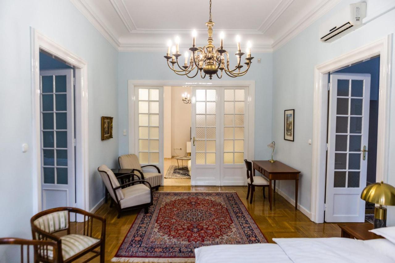Luxury Downtown 3 Bedroom Apartment By Synagoge With Beautiful View Budapest Bagian luar foto